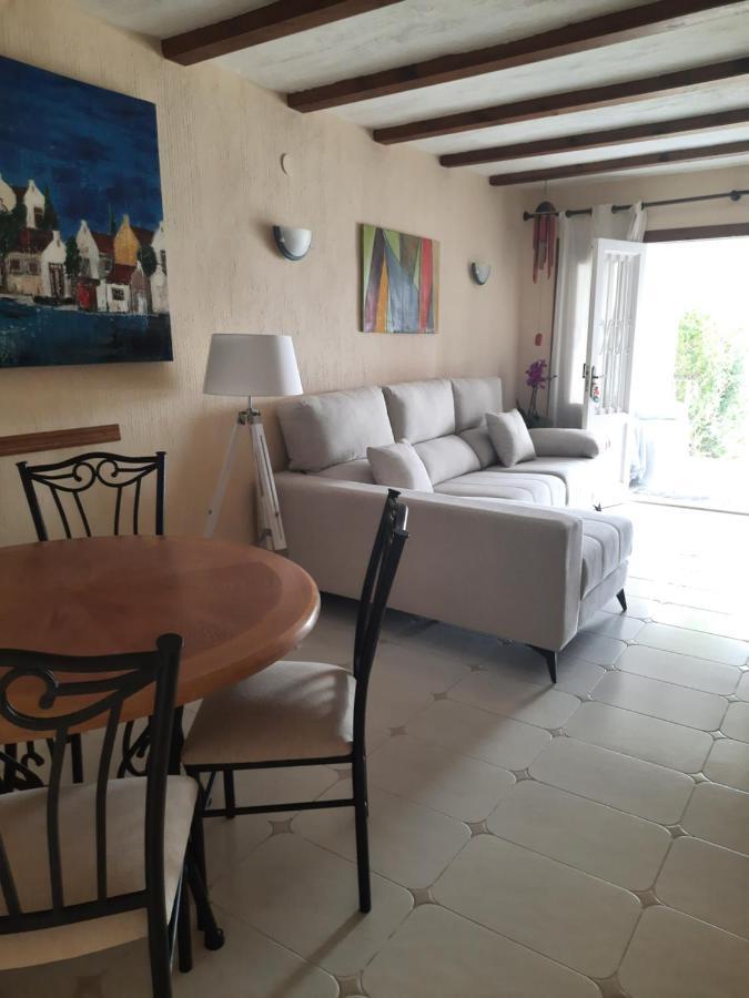 Precioso Bungalow En Moraira/ Lovely Bungalow In Морайра Екстер'єр фото